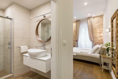 Hostal Pellegrini Luxury Rooms