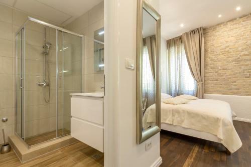 Hostal Pellegrini Luxury Rooms