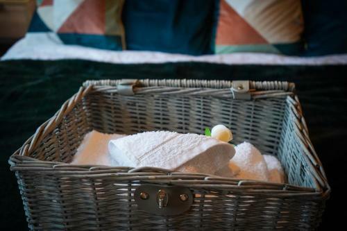 Entire Modern Apartment In Coventry City Centre