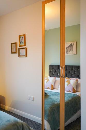 Entire Modern Apartment In Coventry City Centre