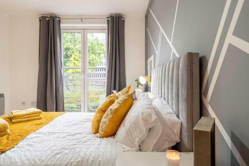 Riley House Spacious City Apartment