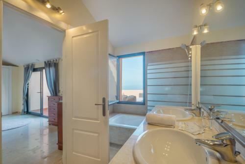 Apartamento Mijas Costa Duplex With Terrace, Sea Views And 2 Pools