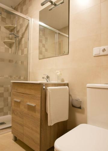 Hostal La Puerta De Arz�a