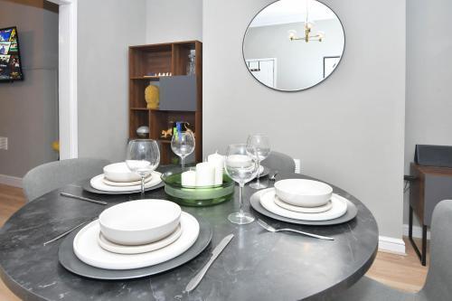 Apartamento 3br With Huge Dining Space!extended Stay