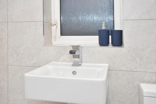Apartamento 3br With Huge Dining Space!extended Stay