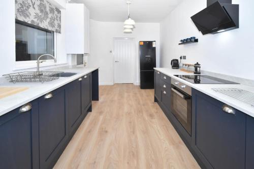 Apartamento 3br With Huge Dining Space!extended Stay