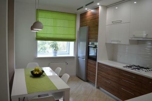 Apartment On Getmana Vigovskogo 49