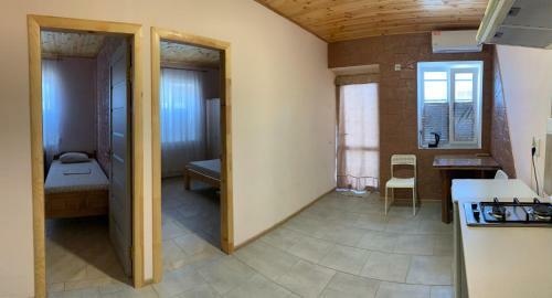 Hostal Azovmore Tut