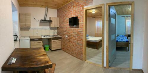 Hostal Azovmore Tut