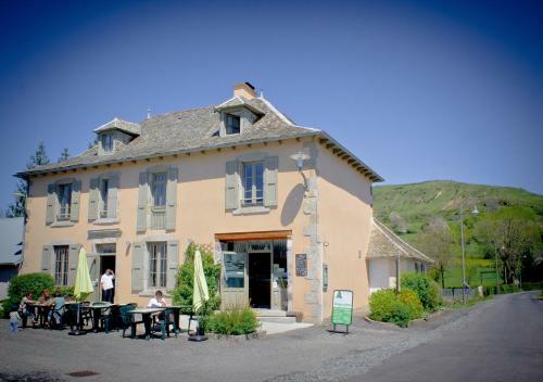Posada Auberge De La Sapini�re