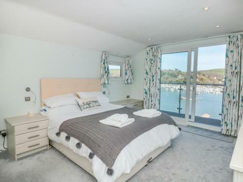 Estuary View (house & Annexe)
