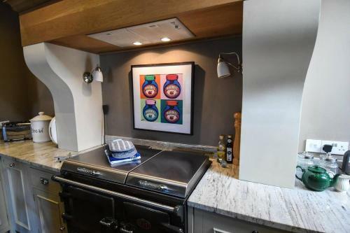 Amazing River View House Sleeps 8