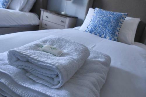 Amazing River View House Sleeps 8