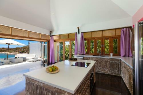 Skydancing Ocean Villa