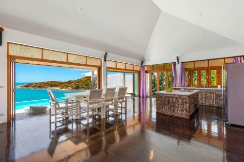 Skydancing Ocean Villa