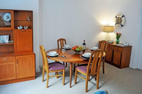 Bayards - Pet Friendly, Central Dartmouth