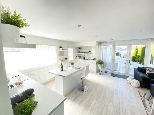 Seaview Cottage On The Island
