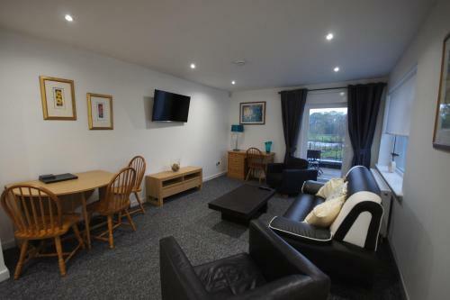 Loch Lomond Riverside Apartment