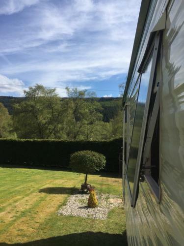 Forest View Caravan At Rose Cottage - Adults Only - Maximum 2 Guests