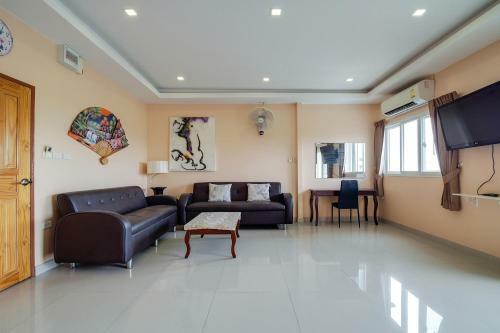 Hotel Oyo 1027 Patumnak Beach Guesthouse