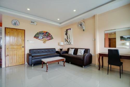 Hotel Oyo 1027 Patumnak Beach Guesthouse