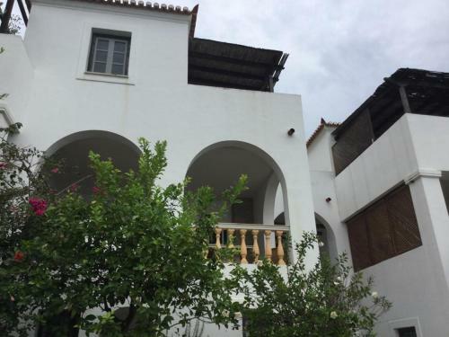 Aeolia Villa