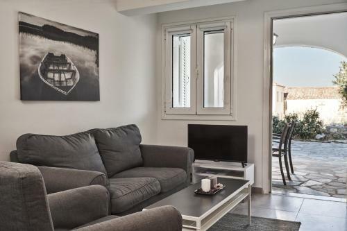 Maira's Apartment