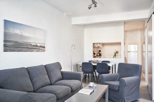 Maira's Apartment