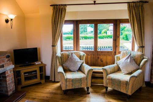 Lodge Barns