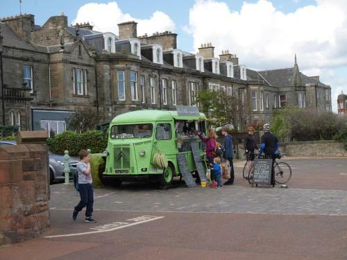 Edinburgh Holiday House