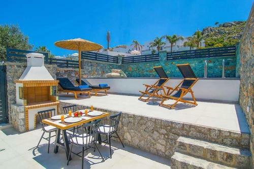 Lambis Villas