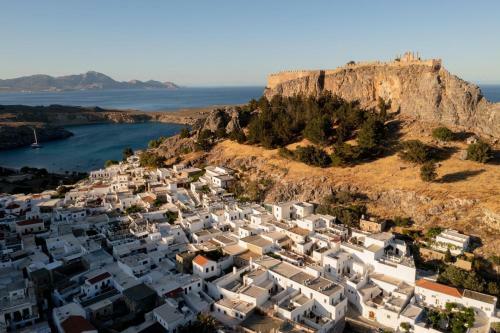 Lindos Calmare Suites