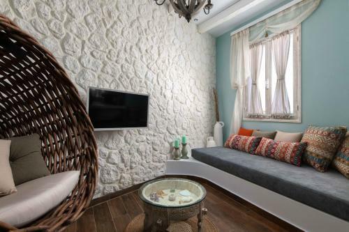 Villa Casa Pietra Lindos Luxury Traditional House