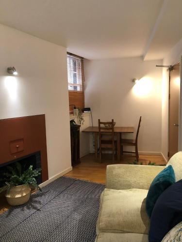 Apartamento The Edmonstone's Close Residence No2