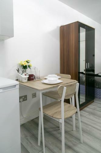 Cheetham Hills Apartments