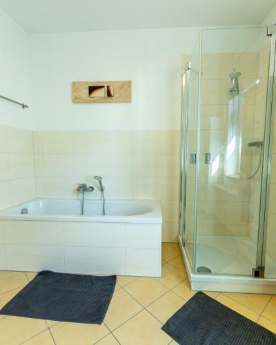 Apartamento Ferienwohnung Jenzigblick