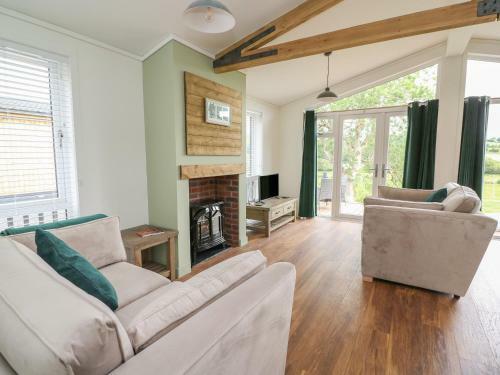 Ash Lodge