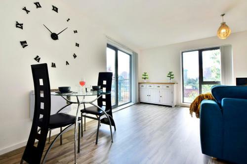 Budget Friendly Apartment With Twin Beds & Parking