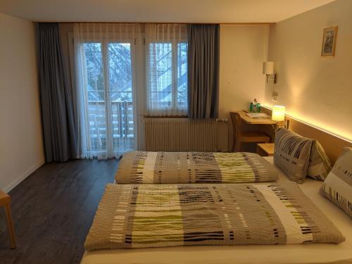 Hostal Hotel Alpenblick M�rren