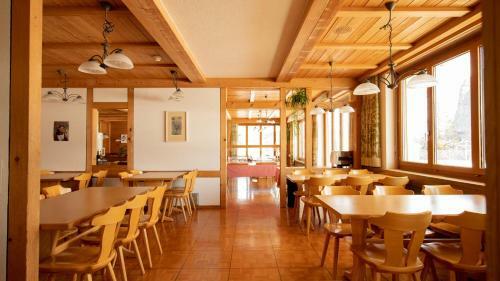 Hotel Sportchalet M�rren