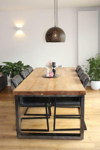 Wundersch�nes Haus - Pool, Netflix & Viele Extras