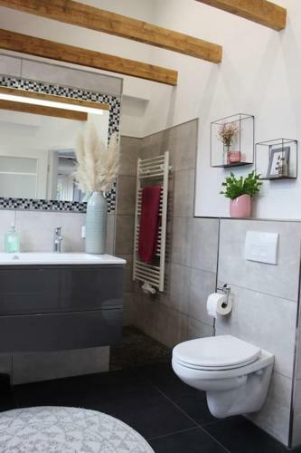 Wundersch�nes Haus - Pool, Netflix & Viele Extras