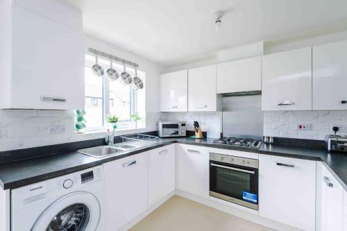 4 Bedroom House Manchester Hosted By Mcr Dens