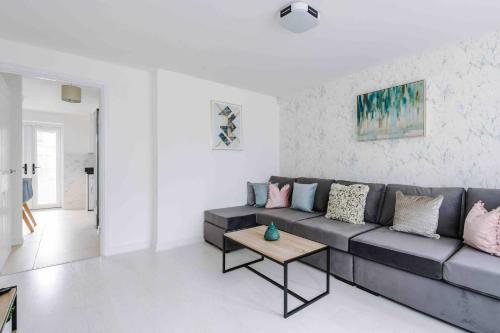 4 Bedroom House Manchester Hosted By Mcr Dens