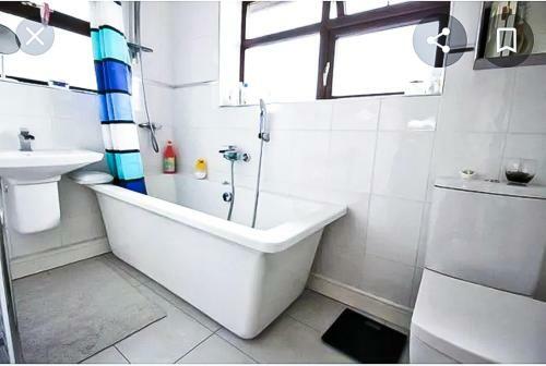 Hostal Merluc Private Guest Suite And Rooms