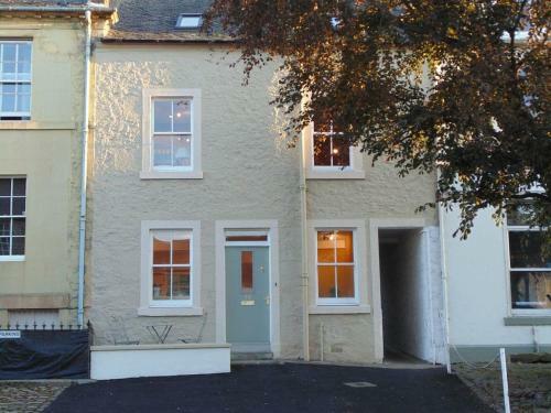 Newburgh Townhouse