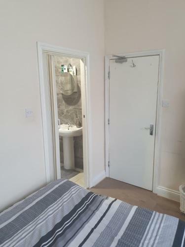 Hostal En Suite Bedrooms, Heaton, Newcastle