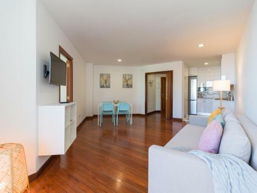 Apartamento Bright Townhouse - Views - 5 Min Walk To The Beach