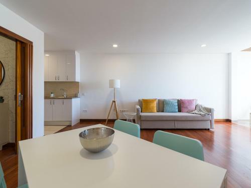 Apartamento Bright Townhouse - Views - 5 Min Walk To The Beach