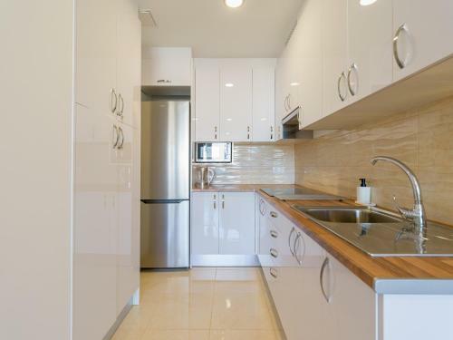Apartamento Bright Townhouse - Views - 5 Min Walk To The Beach